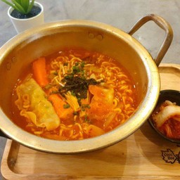 N3. มาม่าเกาหลีไข่