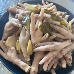 ตีนไก่ 3 ชิ้น