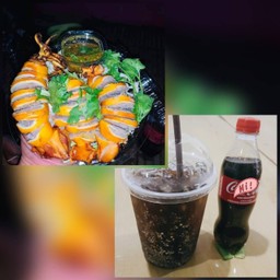 โปรคุ้มๆ(ปลาหมึกไซส์ jumbo + โค๊กน้ำแข็ง)