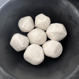 ลูกชิ้นปลา 7 ลูก