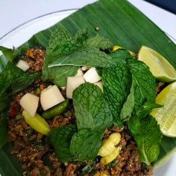 ก้อยเนื้อมะนาว ( สุก )