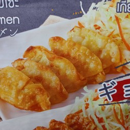 เกี๊ยวซ่าทอดกรอบ