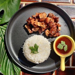 ข้าวหน้าเนื้อย่าง