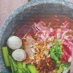 ก๋วยเตี๋ยวเรือเนื้อ US ธรรมดา