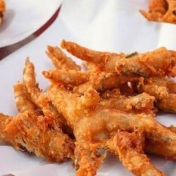 ตีนไก่ทอด