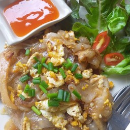 ก๋วยเต๋ยวคั่วไก่