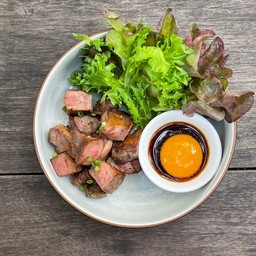 ลิ้นจิ้มไข่