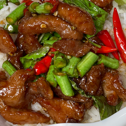 กระเพราแดดเดียว(กับข้าว)