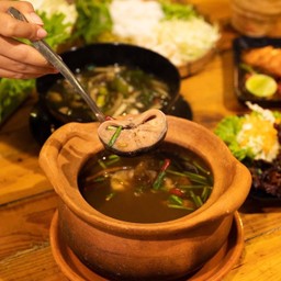 หม้อปลาร้าใหญ่