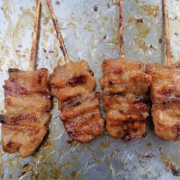 หมูปิ้ง15ไม้ +ข้าวเหนียว 3 ห่อ