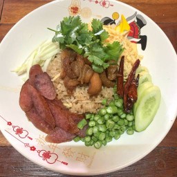 ครัวมะแย้ม ข้าวคลุกกะปิ กระเพาะปลา ฮาลาล