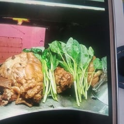 จานด่วน   ข้าวขาหมู & อาหารตามสั่ง