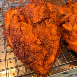 เจ๊ปุ๊กกี้ ไก่ทอดไก่ย่าง