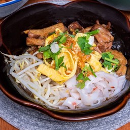 ก๋วยเตี๊ยวหลอดทรงเครื่อง