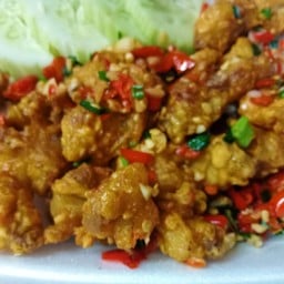 เอ็นไก่ทอด คั่วพริกเกลือ