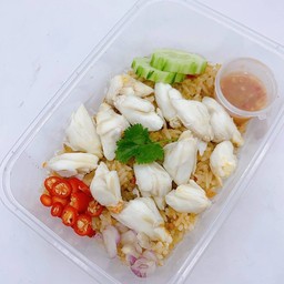 ข้าวผัดพริกเกลือกรรเชียงปู