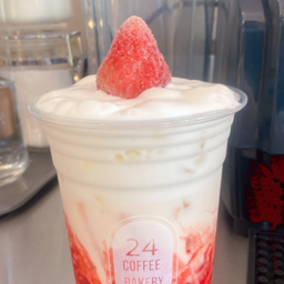 นมสดสตอเบอรี่