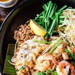 เจ๊นาสุกี้โบราณ&ผัดไทยประตูปีศาจ เตียวโฟยำ