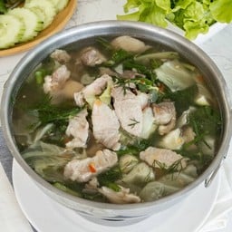 แกงอ่อมหมู