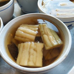 มะระตุ๋นซี่โครงเห็ดหอม