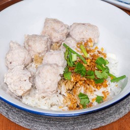 ข้าวแห้งหมูสับ