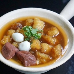 กระเพาะปลา ไข่ เลือด 4ถุง แถมฟรี เส้นหมี่4ห่อ