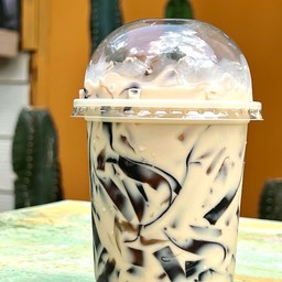 เฉาก๊วยนมสด