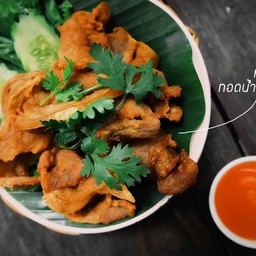 หมูสามชั้นทอดน้ำปลา