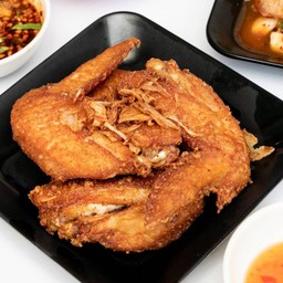ปีกไก่ทอดน้ำปลา