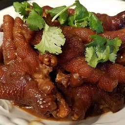 ขาไก่ต้มน้ำปลา