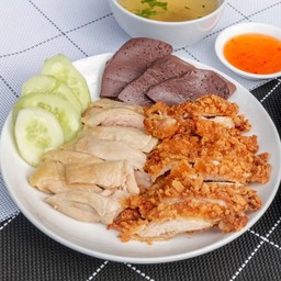 ไก่ต้มไก่ทอดสับ