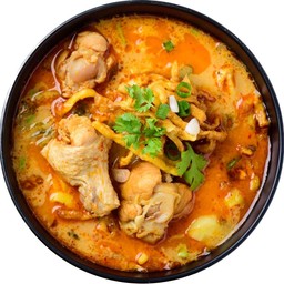 ข้าวซอยม่วนใจ๋ น่องไก่