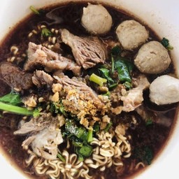 ก๋วยเตี๋ยวแชมป์ศรีฐาน สองพี่น้อง