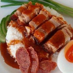 ข้าวหมูกรอบ พิเศษ