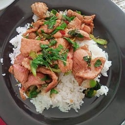 สถานีต้ม-ตุ๋น ชัยนาท