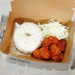 ข้าวชิคเก้นป๊อบซอสฮอตแอนด์สไปซี่