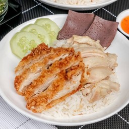 ข้าวมันไก่ต้มไก่ทอด