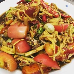 ตำหน่อไม้