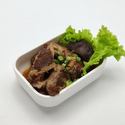 หมูตุ๋น (80  กรัม )