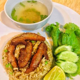 ข้าวผัดเนื้อเค็ม