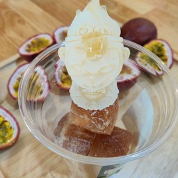 น้ำแข็ง ซุนหงอคง