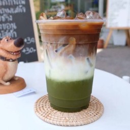 ลาเต้มัทฉะเย็น(กาแฟสด)