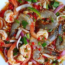 ยำกุ้งทูโทน