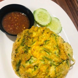 ข้าวไข่เจียวชะอม ฟรี น้ำพริกกะปิ