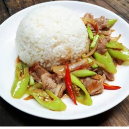 ข้าวผัดพริกหยวกหมู