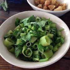 ผักบุ้งลวก