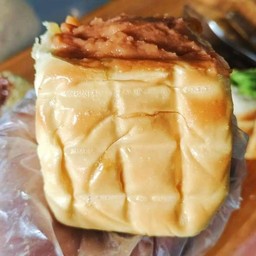 Mr.ปัง-ปังปิ้งไส้ทะลัก หาดชะอำเหนือ