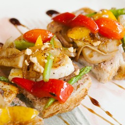 ขนมปังซาวโดวจ์หน้าปลากับผัก5สี