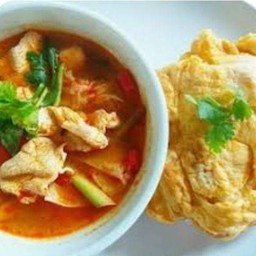 [ไข่เจียวทรงเครื่อง]ข้าวไข่เจียว+ต้มยำไก่
