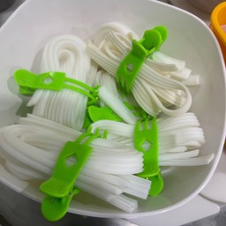 เส้นหม่าล่าขาว